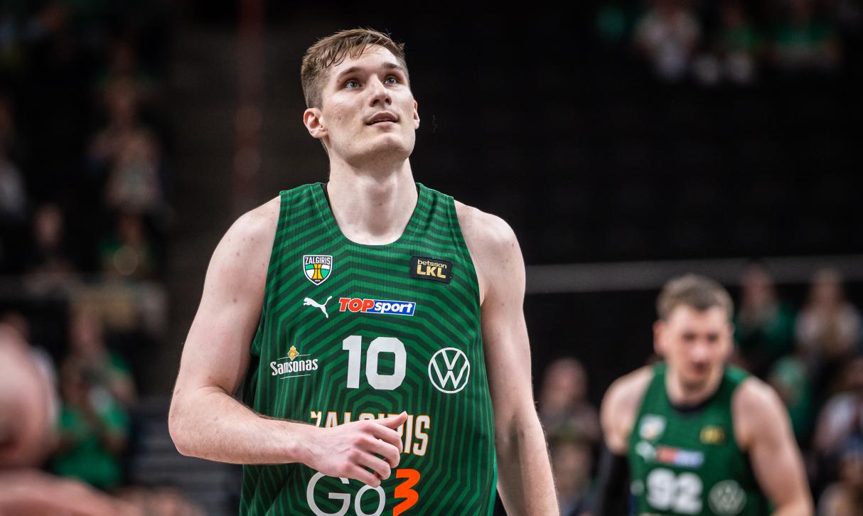 „Žalgiris“ pratęsė sutartį su Ą. Tubeliu