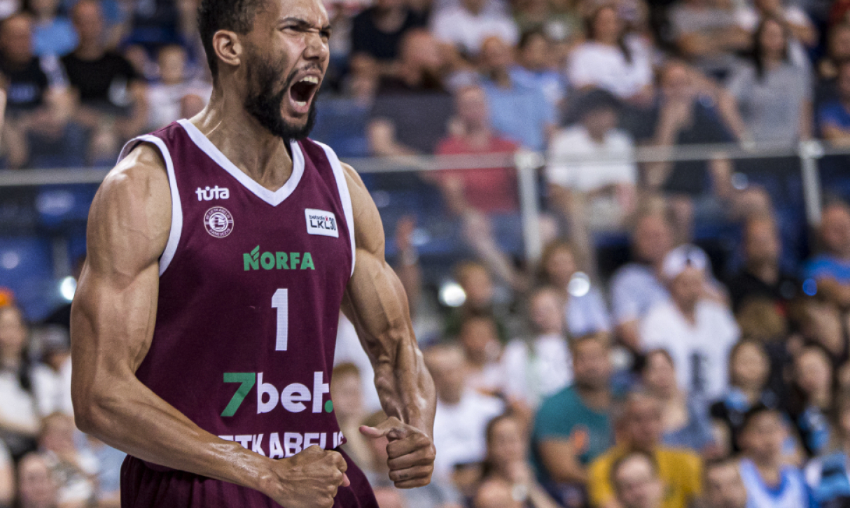 J. Morrisas grįžta į „Lietkabelį“