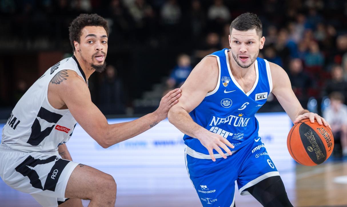 Betsson Mic’d Up“: R. Lomažs – replikos komandos draugams, varžovams ir teisėjams