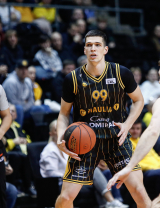 Iš dviženklio deficito išlipę šiauliečiai įspūdingu ketvirtuoju kėliniu parbloškė „Neptūną“