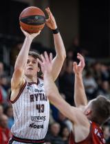 „Rytas“ vargo dėl pergalės Utenoje