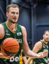 Dž. Slavinskas keliasi rungtyniauti į Jonavą