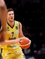 Pažintis su A. Urbučiu: požiūrį į kūną pakeitęs krepšininkas, kurio didžiausia aistra – fotografija