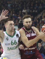 „Žalgiris“ išnešė sveiką kailį Panevėžyje