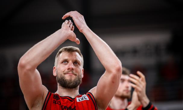 M. Paliukėnas gia hạn hợp đồng với CLB Rytas Vilnius