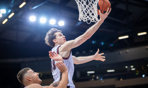 I. Sargiūnas siautėjo pirmoje pusėje, tačiau „Rytas”  tik lemiamu metu palaužė „Neptūną”