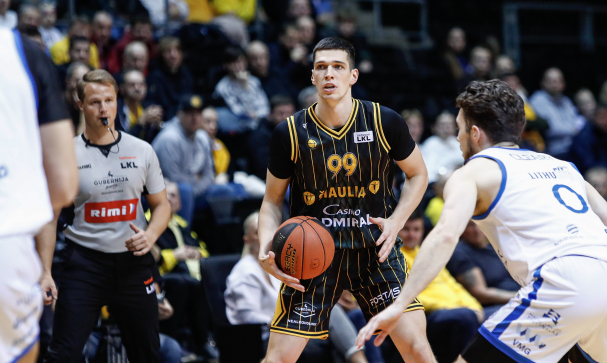 Iš dviženklio deficito išlipę šiauliečiai įspūdingu ketvirtuoju kėliniu parbloškė „Neptūną“