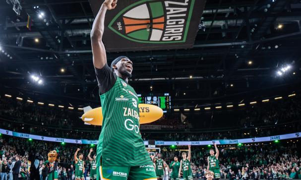 Betsson Mic'd Up: Sylvain Francisco - Những Cuộc Trò Chuyện Đằng Sau Ánh Đèn Sân Khấu