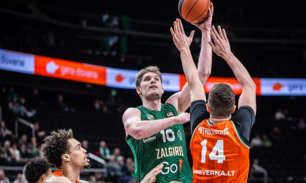 Soi kèo bóng đá: ‘Gargždai’ khiến ‘Žalgiris’ đổ mồ hôi giành chiến thắng LKL