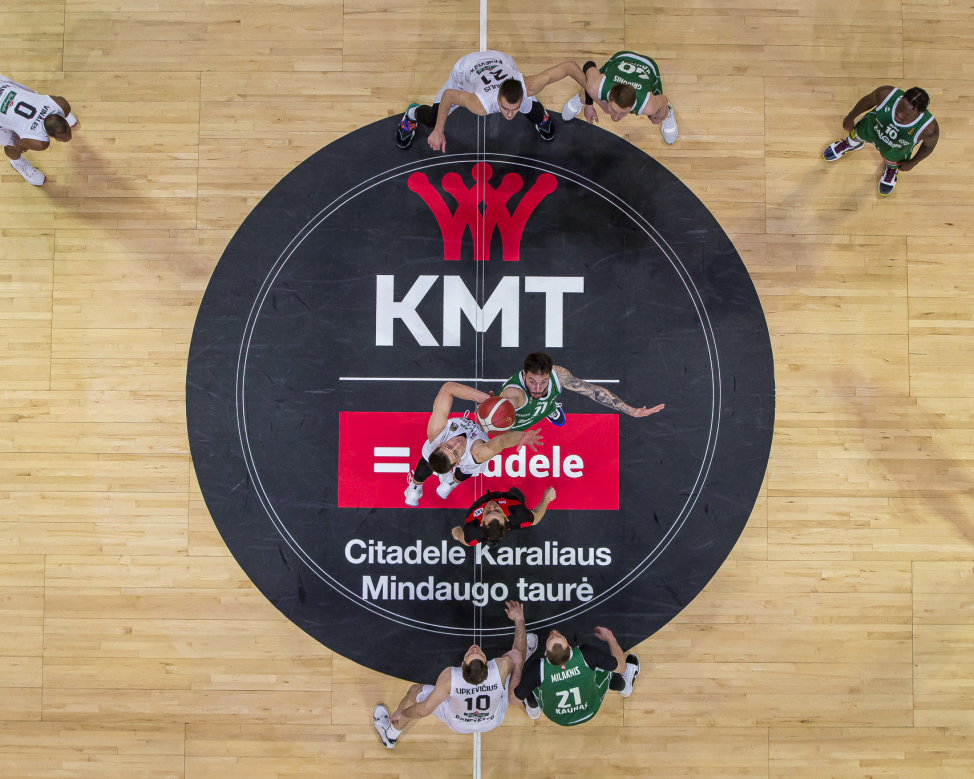 Citadele KMT įvaizdiniame klipe – lemiamų akimirkų įtampą išgyvenantys krepšininkai