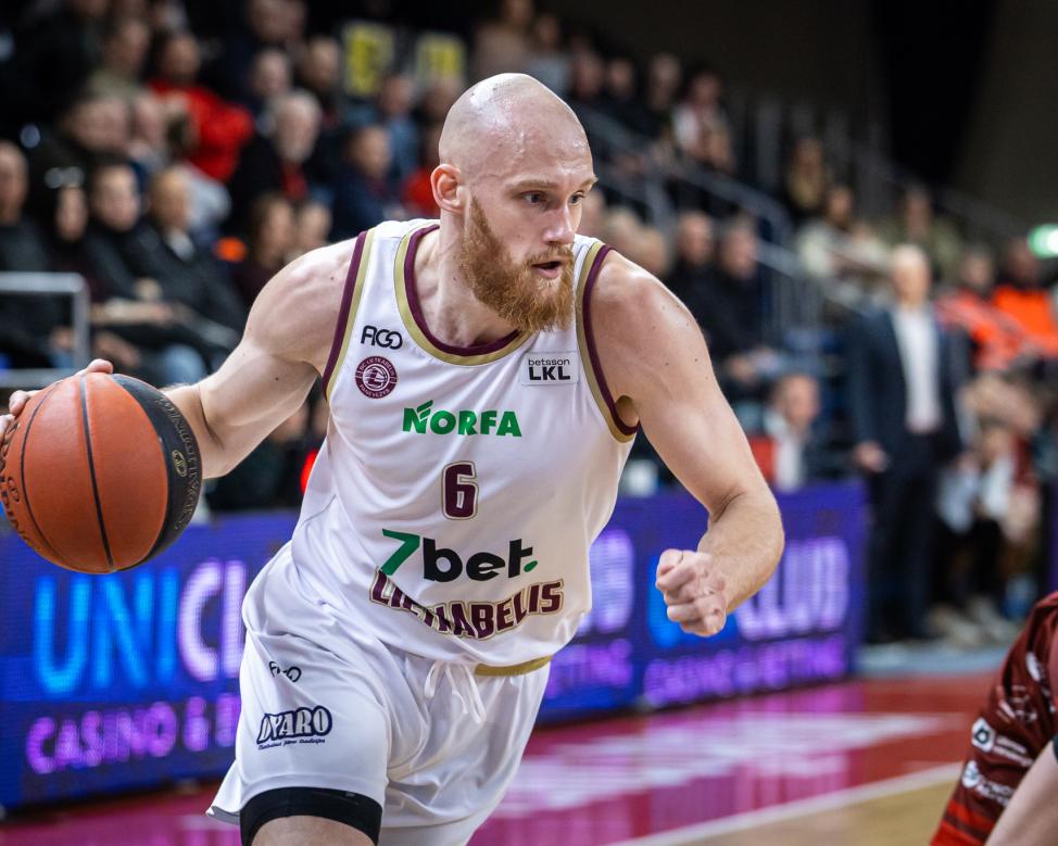 Turnyrinės lentelės kaimynų akistatoje „Lietkabelis“ sutriuškino „Gargždus“